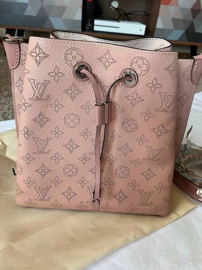 LVbag-pink10.jpg